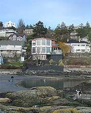 Canada luxury lakeside residential houses Canada luxury lakeside residential houses