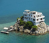 Honduras Dunbar Rock Luxury villa-hotel