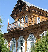 Russia intricate wooden architecture