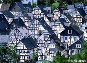 Germany real estate tiptoes on a weak mortgage structure?